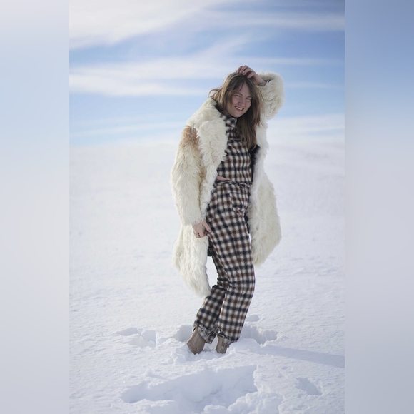 Vintage Mongolian Curly Lamb Fur Coat. - Picture 5 of 9